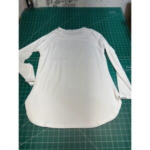 Newchoice Womens White Long Sleeve Tunic Top Crew Neck Curved Hem Size Medium